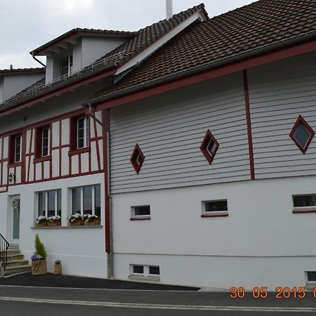 Bnb Zum Schluessel Unterehrendingen Exterior foto