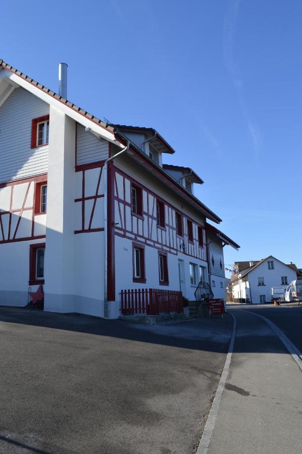 Bnb Zum Schluessel Unterehrendingen Exterior foto